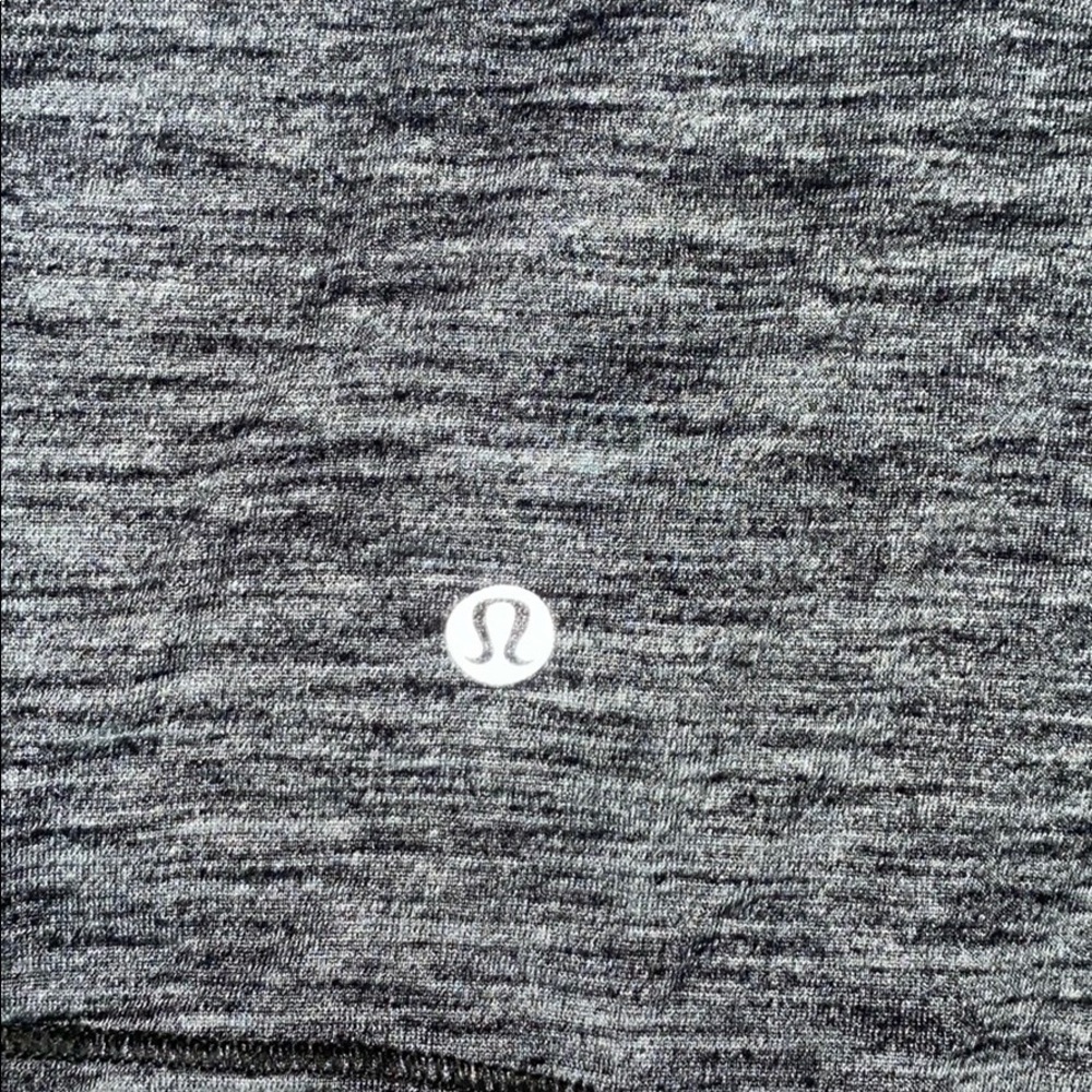 LULULEMON Black/Grey Tank top *built in bra*
